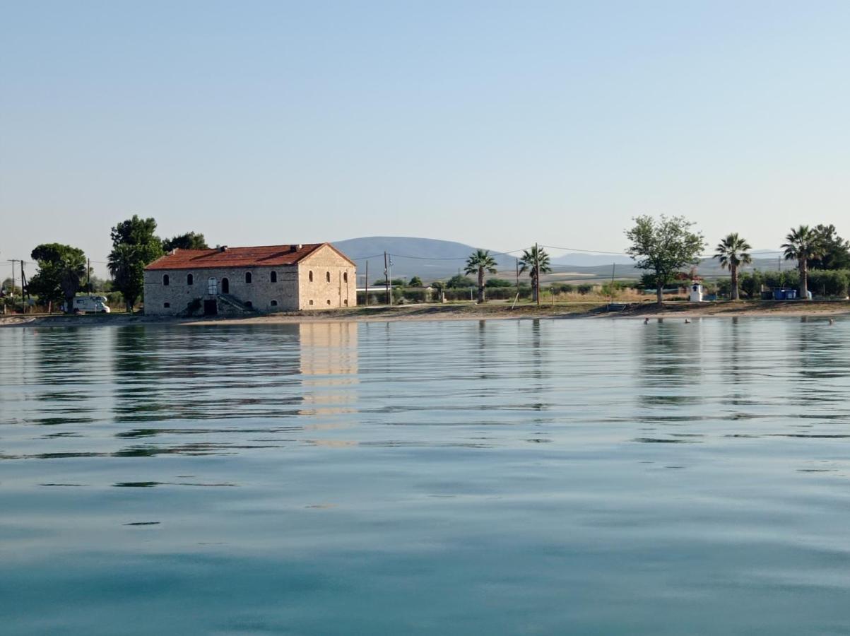 Nikos & Patras Houses Néa Plája Eksteriør bilde